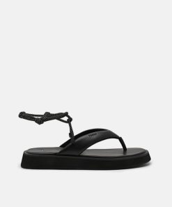 Weareroom.shop0057c8116d 1