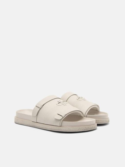 Weareroom.shop051fc45bc5 2