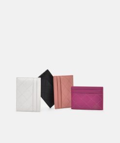 Weareroom.shop05b41c344c 5