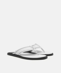 Weareroom.shop0f31070a8e 2