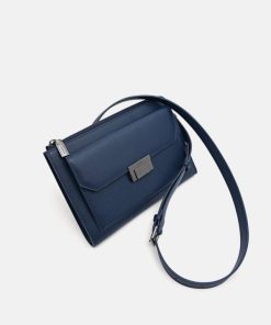 Weareroom.shop145c51a398 2