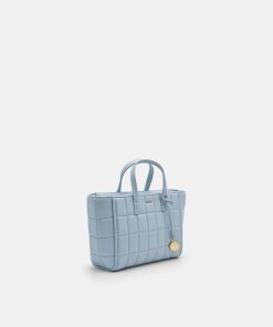 Weareroom.shop1686a43660 2
