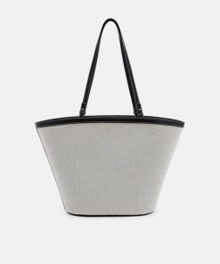 Weareroom.shop2420097596 3