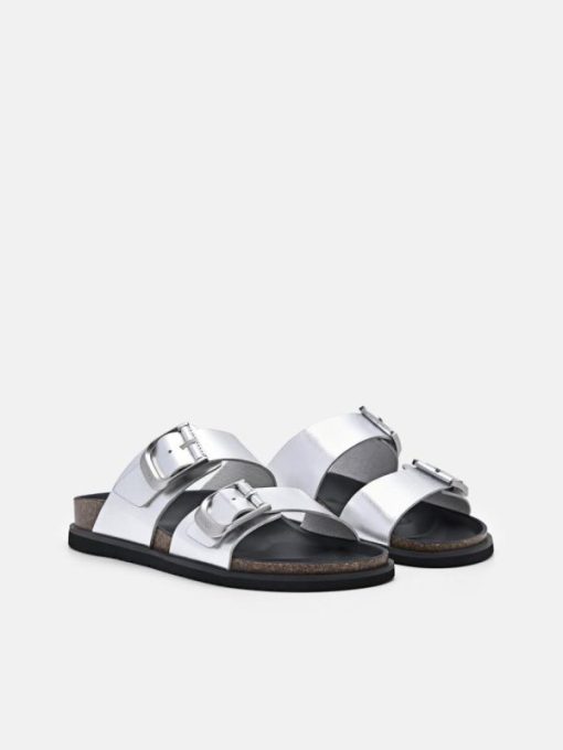 Weareroom.shop27a8e53d71 2