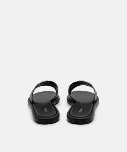 Weareroom.shop27c394cf85 3