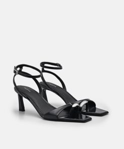 Weareroom.shop287e3cb057 2