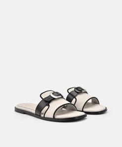 Weareroom.shop2c44121291 2