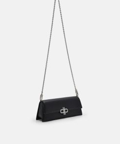 Weareroom.shop2f0648fcad 2