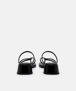 Weareroom.shop43493b92c0 3
