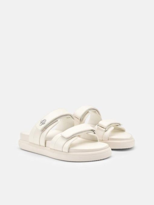Weareroom.shop436807e832 2