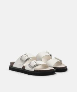 Weareroom.shop459706f5fc 2
