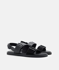 Weareroom.shop4ec79af56e 2