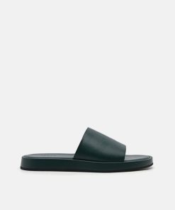 Weareroom.shop4f5582a4d0 1