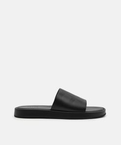 Weareroom.shop52454605d2 1