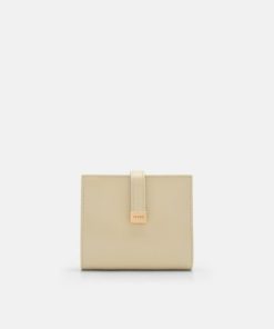 Weareroom.shop52c8ae5611 1