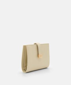 Weareroom.shop52c8ae5611 2