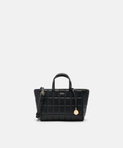 Weareroom.shop53fab2150d 1