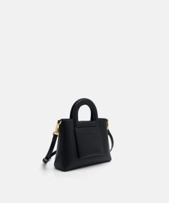 Weareroom.shop54503ba0a0 2