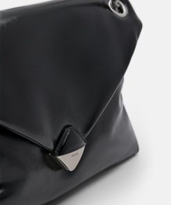 Weareroom.shop55f3baea42 5