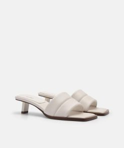 Weareroom.shop58276ed46b 2