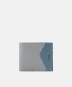 Weareroom.shop5b570b058a 1