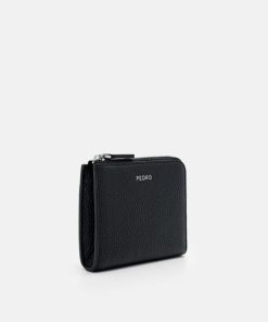 Weareroom.shop5eb58d8946 2
