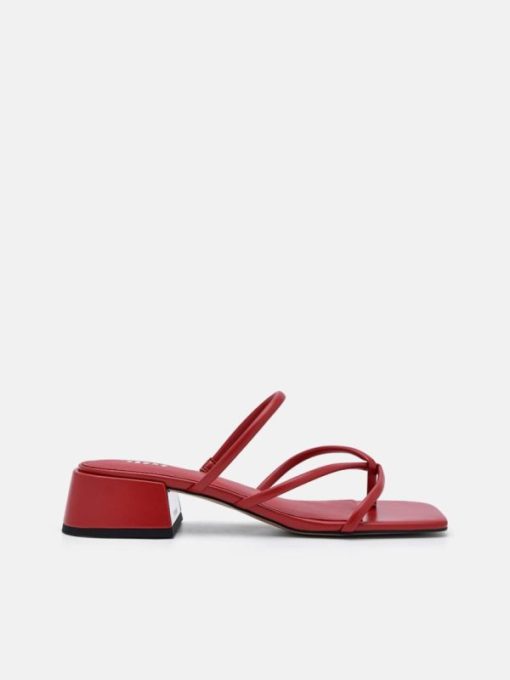 Weareroom.shop5ecf76bbb5 1