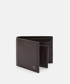Weareroom.shop61a4e25e2a 2