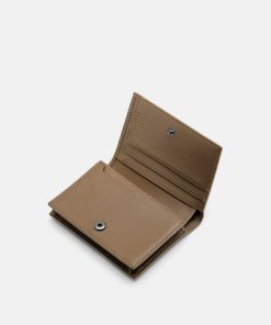Weareroom.shop62a844f5e6 4