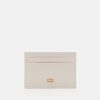 Weareroom.shop62d5465f28 1