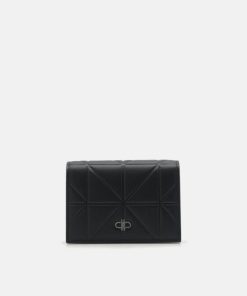 Weareroom.shop63519f91c2 1