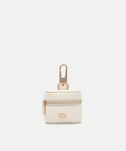 Weareroom.shop682ed2388a 1