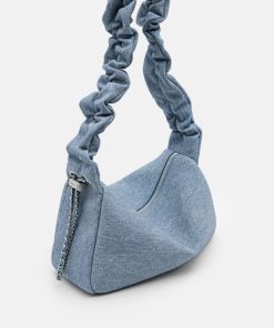 Weareroom.shop699f3f1c75 4
