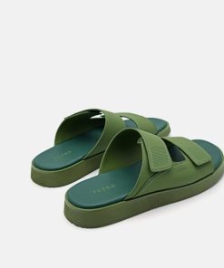Weareroom.shop6ba25336c6 4