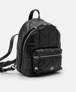 Weareroom.shop717cb0f37e 2