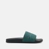 Weareroom.shop726892725b 1