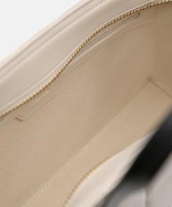 Weareroom.shop75f9483fe4 5