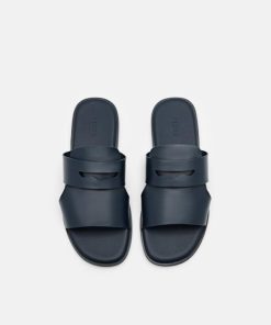 Weareroom.shop763cd170b8 3