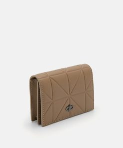 Weareroom.shop7a55db70d8 2