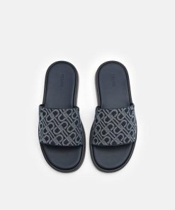 Weareroom.shop8f322a7fa0 4