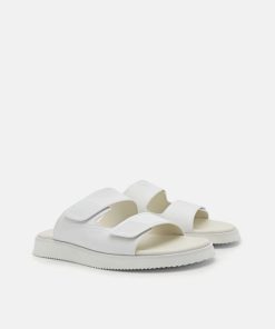 Weareroom.shop93973475ac 2