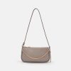 Weareroom.shop99156ab469 1