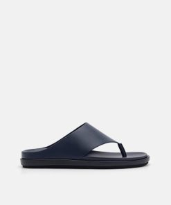 Weareroom.shop9e843e1548 1
