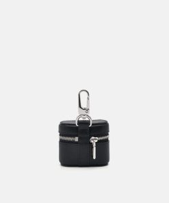 Weareroom.shop9f63bb5a92 3