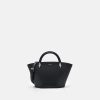 Weareroom.shop9fb44bc39f 1