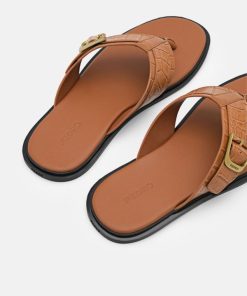 Weareroom.shopa218ec65b4 3