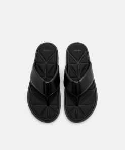 Weareroom.shopa312190479 4