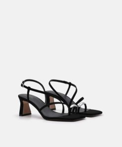 Weareroom.shopaaae7b0286 2