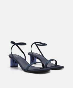 Weareroom.shopb20b57abb6 2