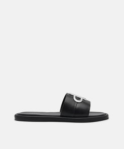 Weareroom.shopb607c1d15c 1